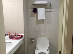 -白玉兰酒店(上海田子坊马当路地铁站店)