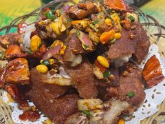 -朝阳酸菜鱼休闲餐厅