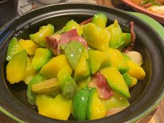 -云海肴云南菜(浦江欢乐颂店)