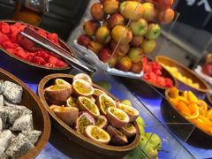 -圣丰索菲特·2 On 988 Café 自助餐厅