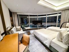 -上海前滩香格里拉大酒店