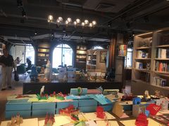 -光海书局(南京东路第一百货店)