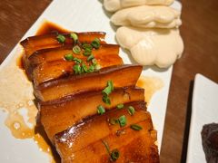 香酥卤肉配荷叶饼-南翔馒头店(豫园店)