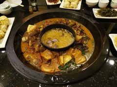 -粘豆包铁锅炖二部(温泉街店)