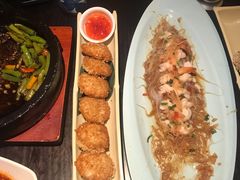 -绿茶餐厅(松江万达店)