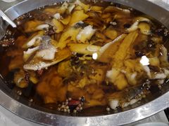 -鑫巴蜀小镇 · 水煮鱼专研店(玉桥店)