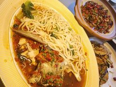 -渔歌子鱼头王(郑州总店)
