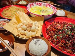 -半步颠小酒馆(繁花中心)