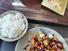 -峨嵋小镇·川菜(勒泰中心店)