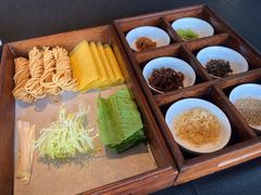 -鲁采LU STYLE(新天地店)