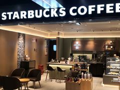 -星巴克臻选(上海中环广场2F店)
