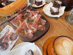 -La Strada(安福路店)