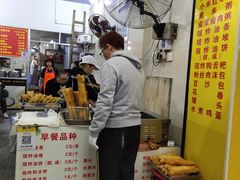 -朱珠小吃(施家园路店)