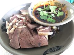 凉片-牛八碗回族食堂(盈江路店)