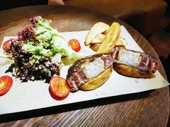-The Cheebat 锌吧·Bistro(体育西店)