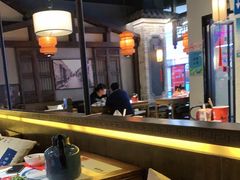 大堂-宽窄巷成都菜(青岛路万达广场店)