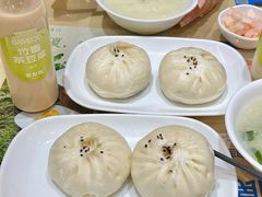 -李与白包子铺(桐梓林店)