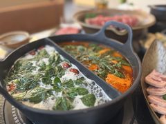 -山缓缓火锅(苏州仁恒仓街店)