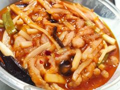 -大鸭梨烤鸭店(金顶街店)