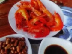 -庆余生平价生猛海鲜(海棠湾林旺夜市店)