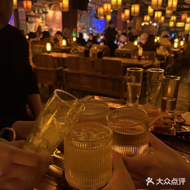 长春！漂亮的酒馆🏮+1+1+1