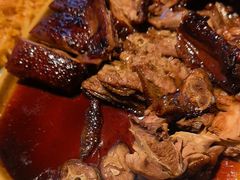 -八府香鸭·啫啫煲(华山路店)