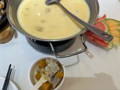 -万龙洲海鲜(南新仓店)