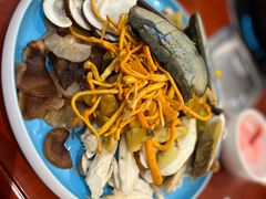 -菌之家·专业纯野生菌火锅·特色炒菌