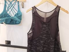 -lululemon(比斯特购物村店)