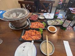 -韩风烤牛肉冷面店