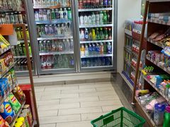 -全家便利店(虹井路店)