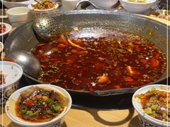 -吃城都·鱼蛙火锅(西玉龙街店)