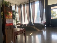 -亭下湖饭店(康岭店)