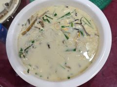-雄仔农家菜馆·特色葱油鸡(六祖店)