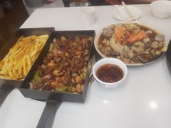 -老东镇啤酒屋海鲜加工·蒸汽海鲜·海鲜烧烤(台东店)