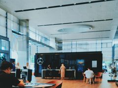 -奔驰上海利星(七宝店)