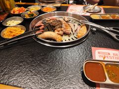 -炽城·烤肉名家(鸿达中央广场店)
