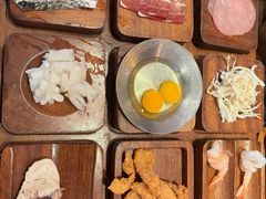 -银米·云南传统过桥米线(双廊黑金冠店)