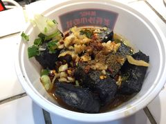 -东门小吃街