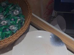-三人行骨头王火锅(长寿店)