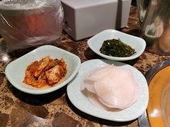 腌萝卜片-猪啊牛呀羊啊铜盘烤肉(正大广场店)