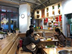 大堂-袁记串串香(川师店)