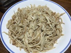 -老长沙湘菜馆(凤凰路店)