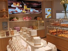 -好利来(曲江龙湖店)