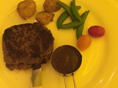 -成桂西餐厅·42年的味道(五大道疙瘩楼店)