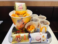 牛运金桶-麦当劳(东方时代广场分店)