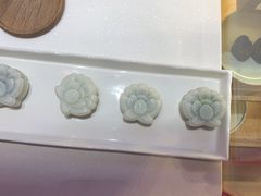 -阮大兴糕团(滨江宝龙店)