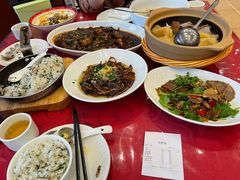 -侬佳蒸菜馆(听潮店)