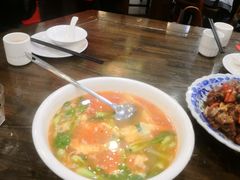 -鸿兴楼酒家嘉山路店