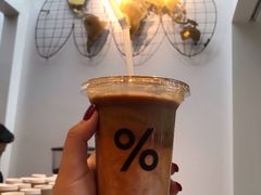 冰拿铁-% Arabica阿拉比卡咖啡(武康路店)